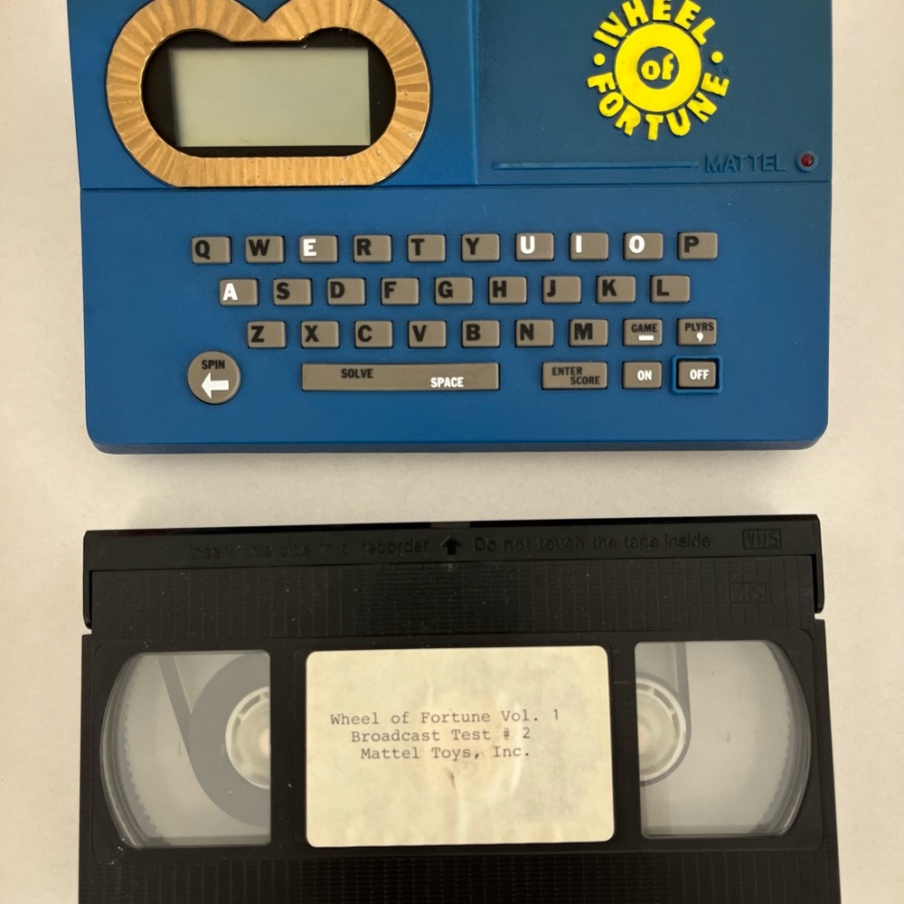 Mattel Wheel of Fortune Interactive Handheld Game, Brand New